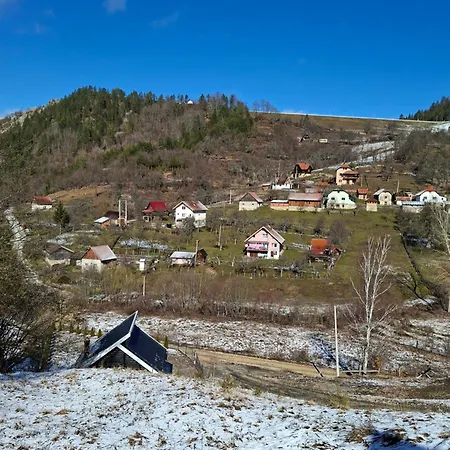 펜션 Vikendica Neven 2 *